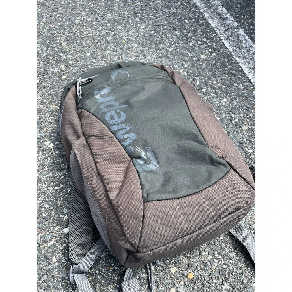 Lowepro you guys